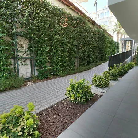 26 Cleopatra Legacy Apartman *