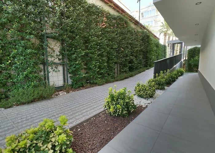 26 Cleopatra Legacy Apartman *