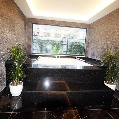26 Cleopatra Legacy No 8 * Alanya
