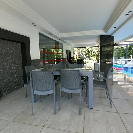 26 Cleopatra Legacy No 8 Alanya