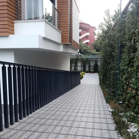 26 Cleopatra Legacy No 8 Apartment