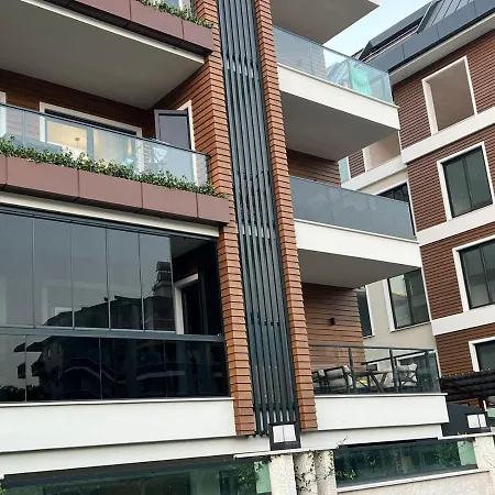 26 Cleopatra Legacy No 8 Alanya